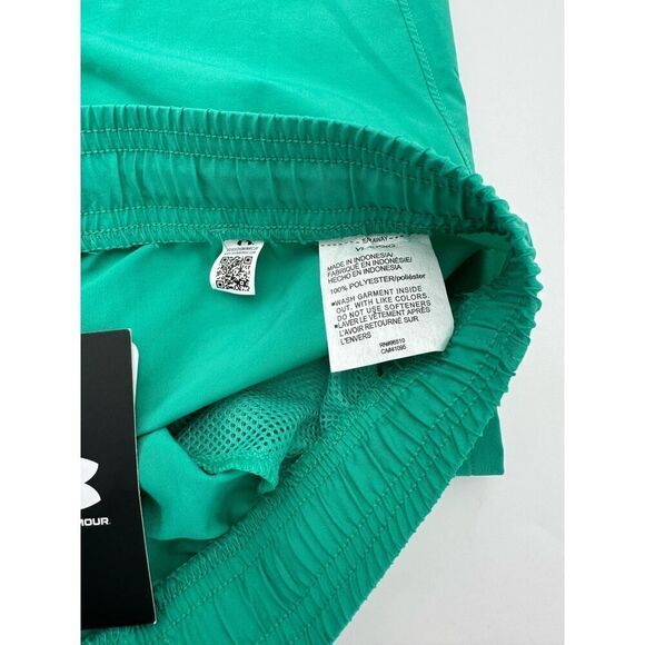 Under‎ Armour Mini Shorts Boys Size (OS) Green 100% Polyester Elastic Waist - Picture 4 of 4